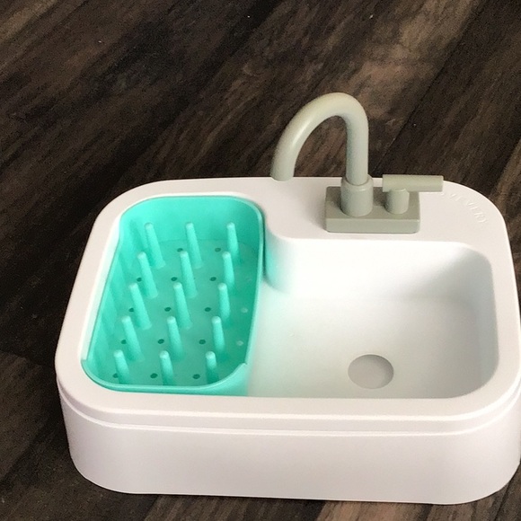 Lovevery Super Sustainable Sink, works - Picture 3 of 8